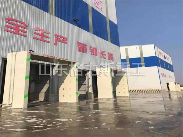 大型车辆封闭式洗车机